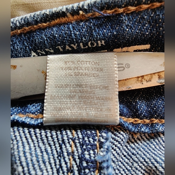 LOFT Blue Modern Straight 5 Pocket Denim Jeans SZ 8 - Picture 4 of 5